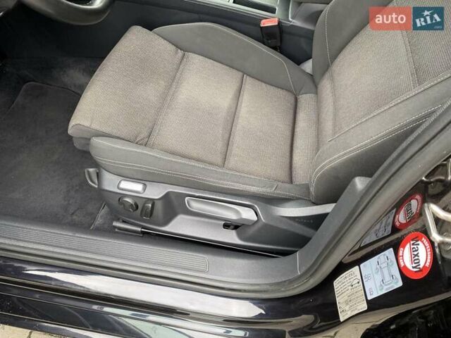 Черный Фольксваген Пассат, объемом двигателя 2 л и пробегом 270 тыс. км за 14600 $, фото 24 на Automoto.ua