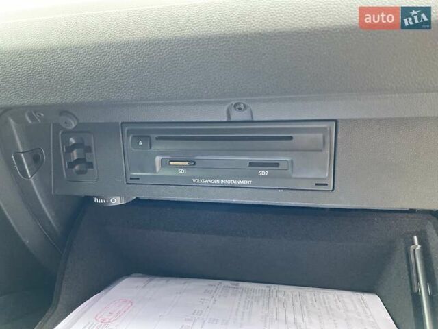 Черный Фольксваген Пассат, объемом двигателя 2 л и пробегом 270 тыс. км за 14600 $, фото 38 на Automoto.ua