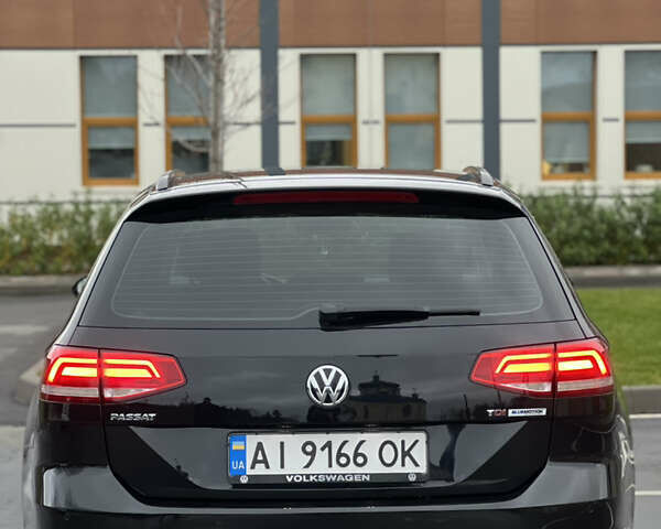 Черный Фольксваген Пассат, объемом двигателя 1.6 л и пробегом 325 тыс. км за 12600 $, фото 21 на Automoto.ua