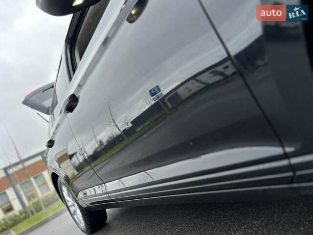 Черный Фольксваген Пассат, объемом двигателя 1.6 л и пробегом 325 тыс. км за 12600 $, фото 14 на Automoto.ua