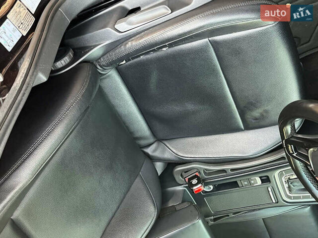 Чорний Фольксваген Пассат, об'ємом двигуна 2 л та пробігом 267 тис. км за 14390 $, фото 21 на Automoto.ua