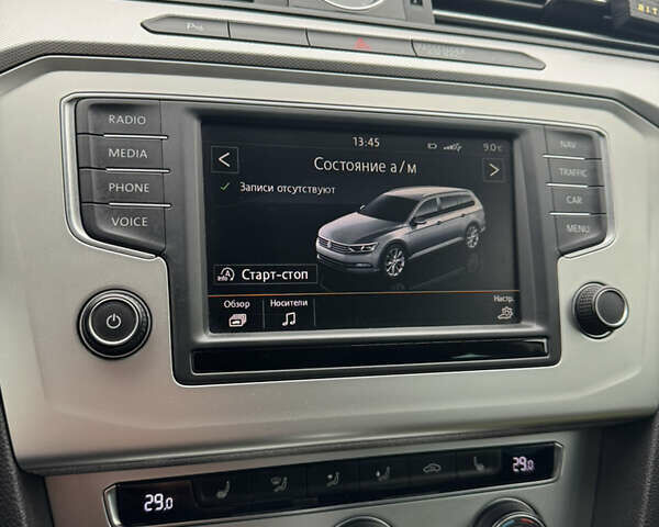 Черный Фольксваген Пассат, объемом двигателя 1.97 л и пробегом 261 тыс. км за 13999 $, фото 19 на Automoto.ua