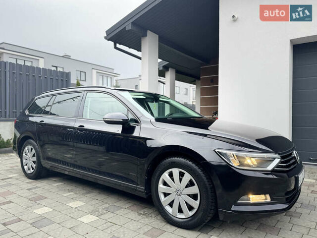 Черный Фольксваген Пассат, объемом двигателя 1.6 л и пробегом 256 тыс. км за 11900 $, фото 14 на Automoto.ua