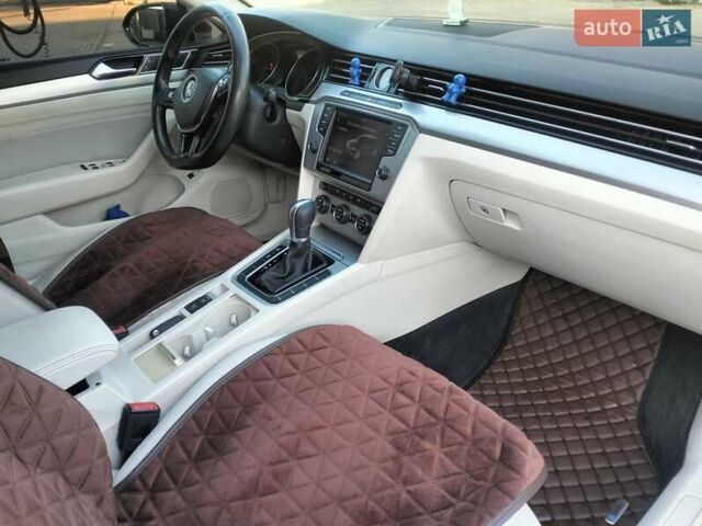 Черный Фольксваген Пассат, объемом двигателя 1.97 л и пробегом 364 тыс. км за 13300 $, фото 22 на Automoto.ua