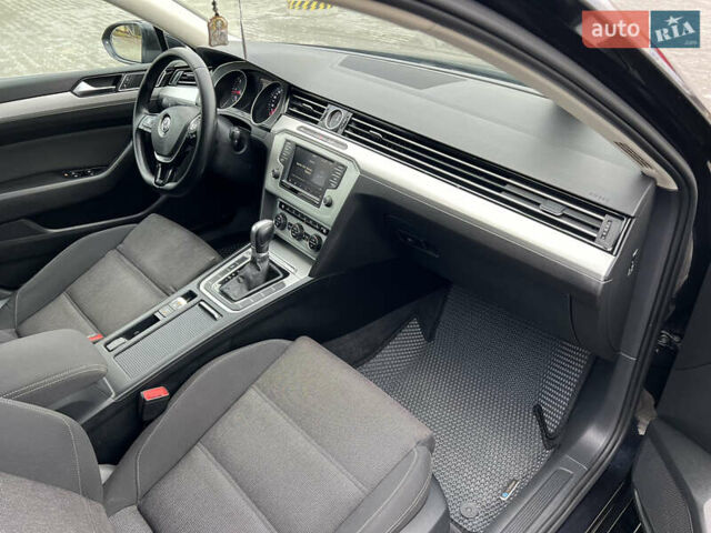 Чорний Фольксваген Пассат, об'ємом двигуна 1.6 л та пробігом 265 тис. км за 11350 $, фото 41 на Automoto.ua