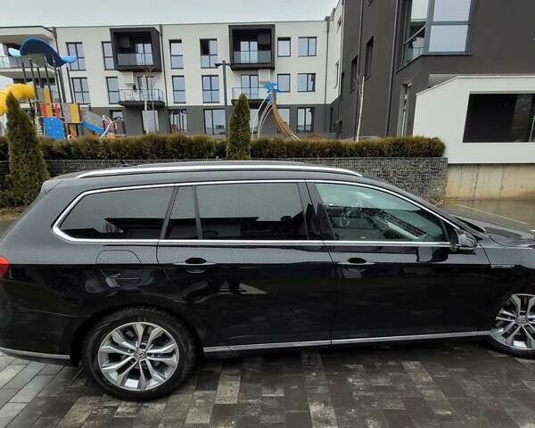 Черный Фольксваген Пассат, объемом двигателя 2 л и пробегом 240 тыс. км за 19950 $, фото 9 на Automoto.ua