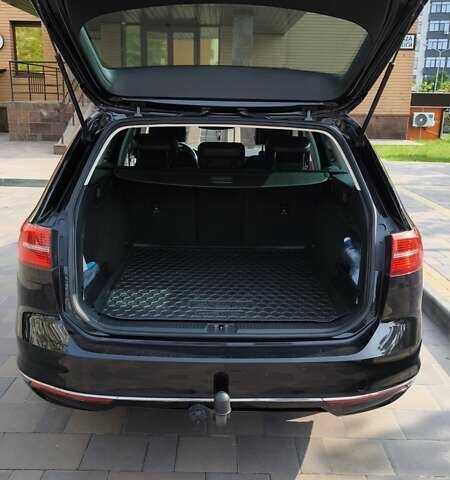 Черный Фольксваген Пассат, объемом двигателя 1.6 л и пробегом 292 тыс. км за 13100 $, фото 44 на Automoto.ua