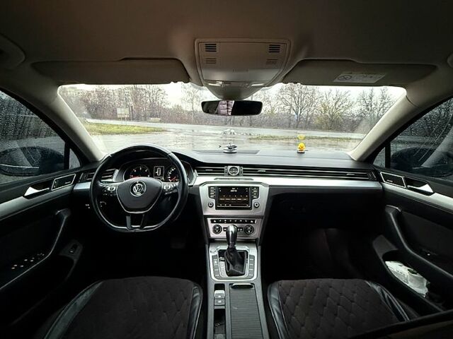 Черный Фольксваген Пассат, объемом двигателя 2 л и пробегом 295 тыс. км за 14000 $, фото 12 на Automoto.ua