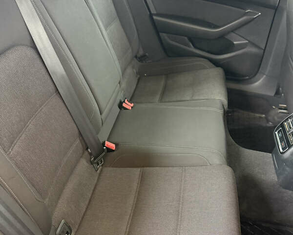 Черный Фольксваген Пассат, объемом двигателя 1.97 л и пробегом 300 тыс. км за 11500 $, фото 7 на Automoto.ua