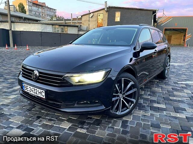 Черный Фольксваген Пассат, объемом двигателя 2 л и пробегом 245 тыс. км за 13500 $, фото 3 на Automoto.ua