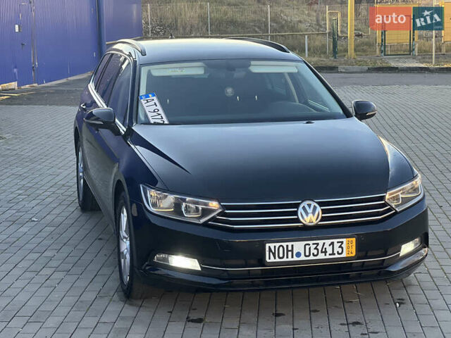 Черный Фольксваген Пассат, объемом двигателя 1.6 л и пробегом 264 тыс. км за 11399 $, фото 6 на Automoto.ua