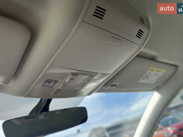 Черный Фольксваген Пассат, объемом двигателя 1.6 л и пробегом 234 тыс. км за 13600 $, фото 26 на Automoto.ua