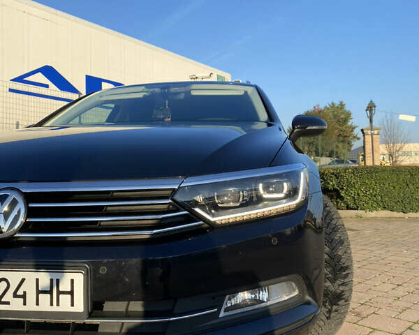 Чорний Фольксваген Пассат, об'ємом двигуна 1.6 л та пробігом 325 тис. км за 13100 $, фото 2 на Automoto.ua