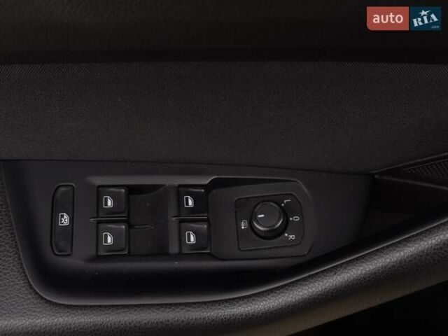 Черный Фольксваген Пассат, объемом двигателя 2 л и пробегом 292 тыс. км за 13900 $, фото 27 на Automoto.ua