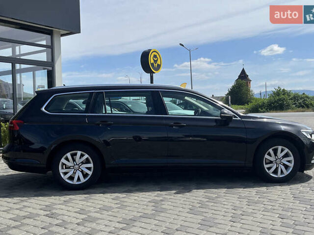 Черный Фольксваген Пассат, объемом двигателя 1.6 л и пробегом 234 тыс. км за 13600 $, фото 7 на Automoto.ua