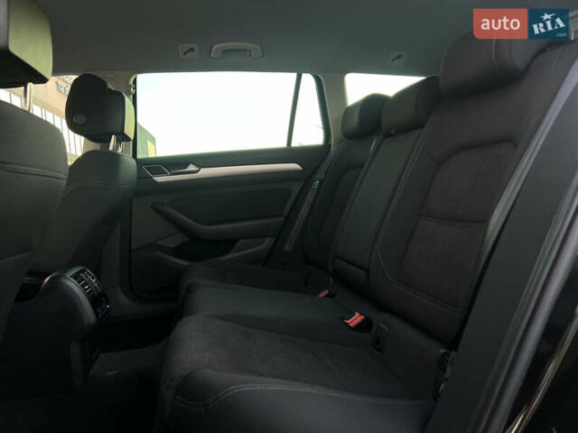 Черный Фольксваген Пассат, объемом двигателя 2 л и пробегом 252 тыс. км за 13999 $, фото 17 на Automoto.ua