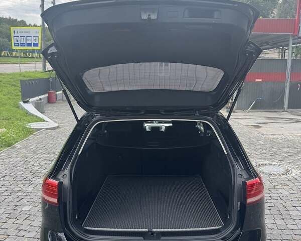 Чорний Фольксваген Пассат, об'ємом двигуна 1.6 л та пробігом 240 тис. км за 10700 $, фото 17 на Automoto.ua