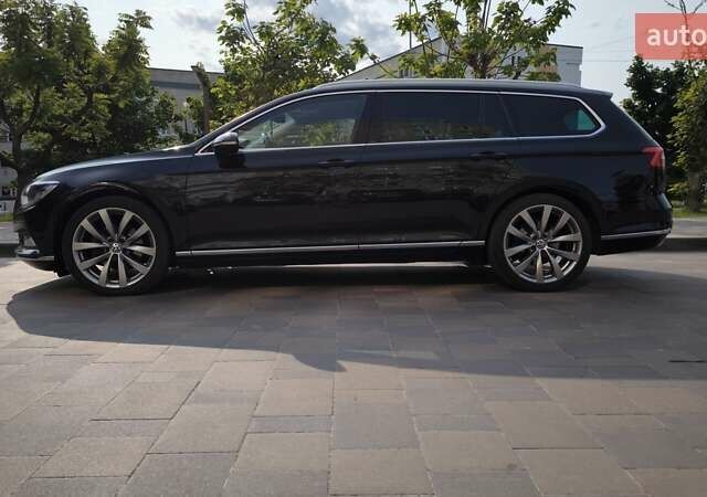 Черный Фольксваген Пассат, объемом двигателя 1.6 л и пробегом 292 тыс. км за 13100 $, фото 54 на Automoto.ua