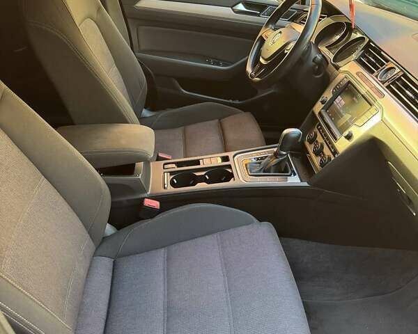 Чорний Фольксваген Пассат, об'ємом двигуна 1.97 л та пробігом 253 тис. км за 11750 $, фото 13 на Automoto.ua