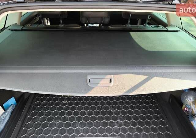 Черный Фольксваген Пассат, объемом двигателя 1.6 л и пробегом 292 тыс. км за 13100 $, фото 45 на Automoto.ua