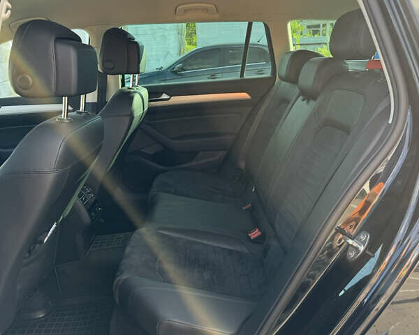 Черный Фольксваген Пассат, объемом двигателя 1.97 л и пробегом 208 тыс. км за 18900 $, фото 13 на Automoto.ua