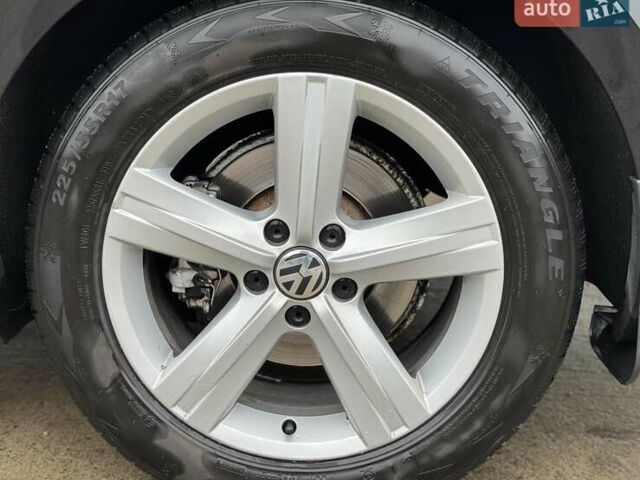 Черный Фольксваген Пассат, объемом двигателя 2 л и пробегом 292 тыс. км за 13900 $, фото 22 на Automoto.ua