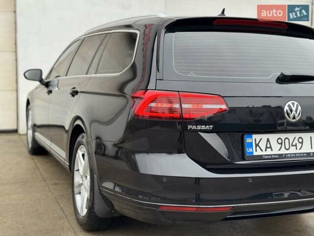 Черный Фольксваген Пассат, объемом двигателя 2 л и пробегом 292 тыс. км за 13900 $, фото 17 на Automoto.ua
