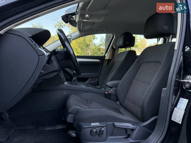 Черный Фольксваген Пассат, объемом двигателя 1.6 л и пробегом 217 тыс. км за 13999 $, фото 21 на Automoto.ua