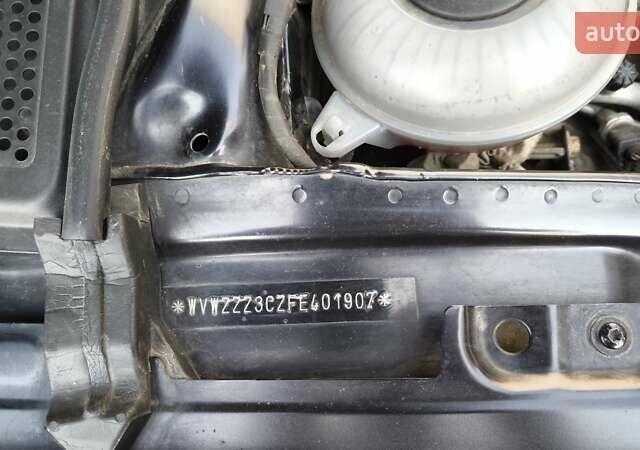 Черный Фольксваген Пассат, объемом двигателя 1.6 л и пробегом 292 тыс. км за 13100 $, фото 36 на Automoto.ua