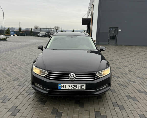 Черный Фольксваген Пассат, объемом двигателя 1.97 л и пробегом 300 тыс. км за 11500 $, фото 2 на Automoto.ua