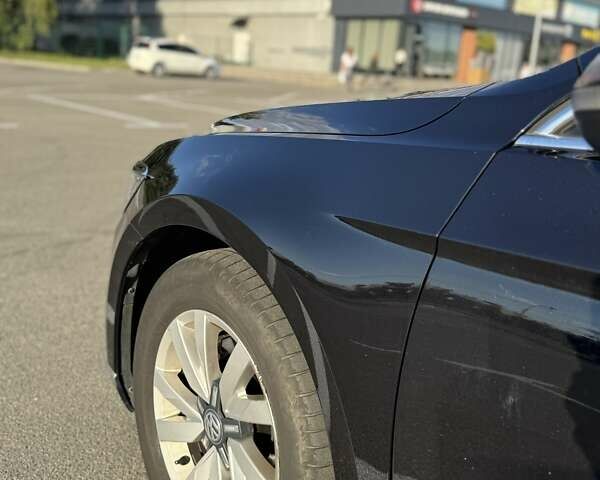 Черный Фольксваген Пассат, объемом двигателя 1.6 л и пробегом 361 тыс. км за 12000 $, фото 16 на Automoto.ua