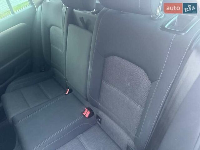 Чорний Фольксваген Пассат, об'ємом двигуна 1.97 л та пробігом 324 тис. км за 14000 $, фото 18 на Automoto.ua