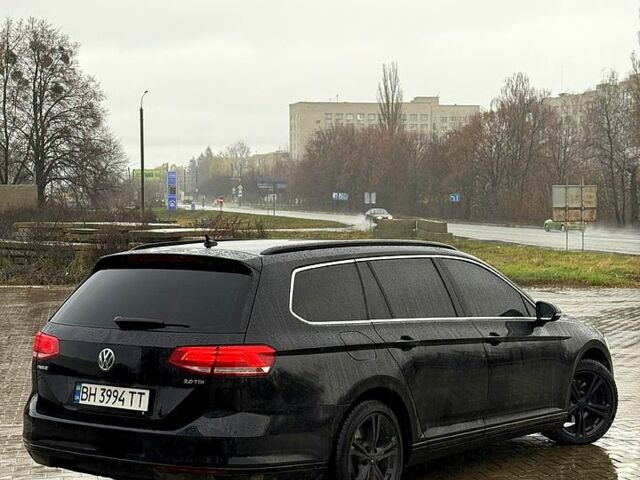 Черный Фольксваген Пассат, объемом двигателя 2 л и пробегом 295 тыс. км за 14000 $, фото 2 на Automoto.ua