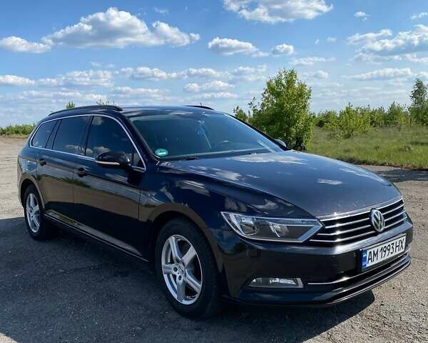 Черный Фольксваген Пассат, объемом двигателя 1.97 л и пробегом 342 тыс. км за 13700 $, фото 5 на Automoto.ua