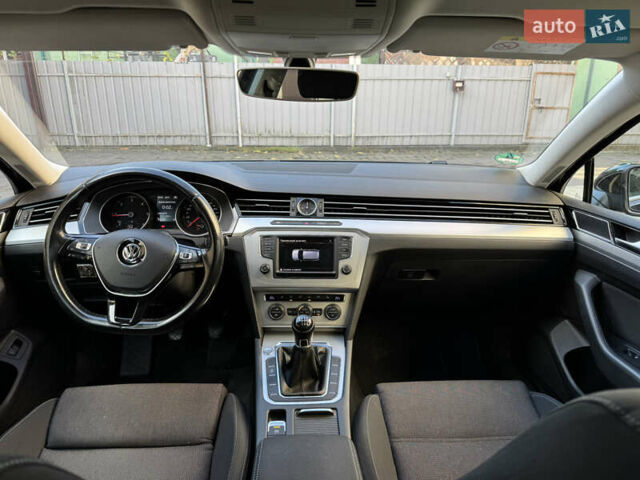 Фольксваген Пассат 2015 в Луцке на Automoto.ua Черный Фольксваген Пассат, объемом двигателя 1.97 л и пробегом 258 тыс. км за 12400 $, фото 11 на Automoto.ua