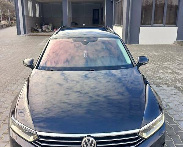 Черный Фольксваген Пассат, объемом двигателя 1.97 л и пробегом 280 тыс. км за 14500 $, фото 12 на Automoto.ua