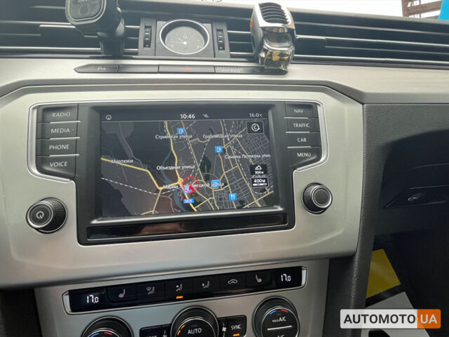 Черный Фольксваген Пассат, объемом двигателя 2 л и пробегом 233 тыс. км за 14750 $, фото 17 на Automoto.ua