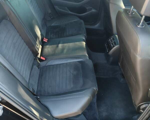 Черный Фольксваген Пассат, объемом двигателя 1.97 л и пробегом 264 тыс. км за 15300 $, фото 19 на Automoto.ua