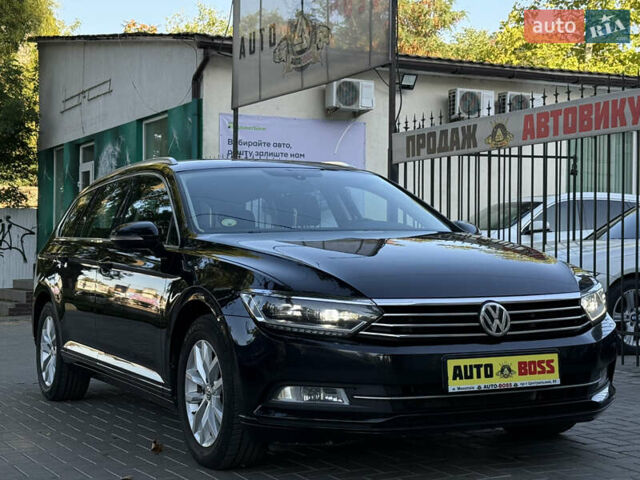 Черный Фольксваген Пассат, объемом двигателя 1.6 л и пробегом 217 тыс. км за 13999 $, фото 13 на Automoto.ua