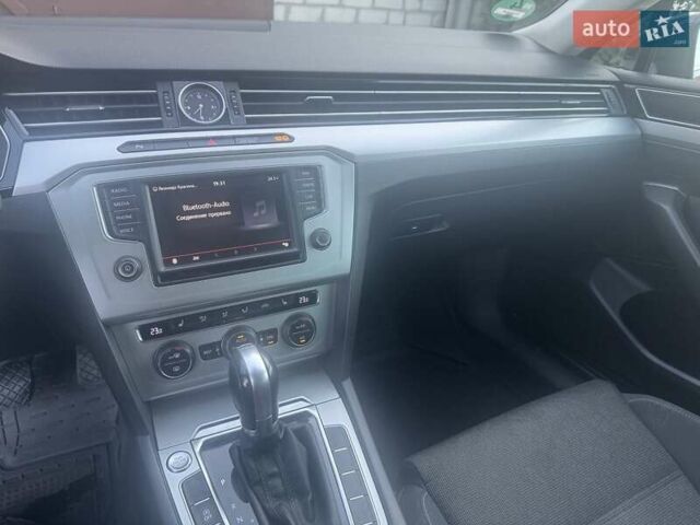 Чорний Фольксваген Пассат, об'ємом двигуна 1.97 л та пробігом 324 тис. км за 14000 $, фото 14 на Automoto.ua