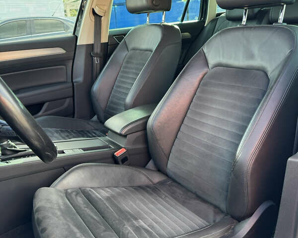 Черный Фольксваген Пассат, объемом двигателя 1.97 л и пробегом 208 тыс. км за 18900 $, фото 15 на Automoto.ua