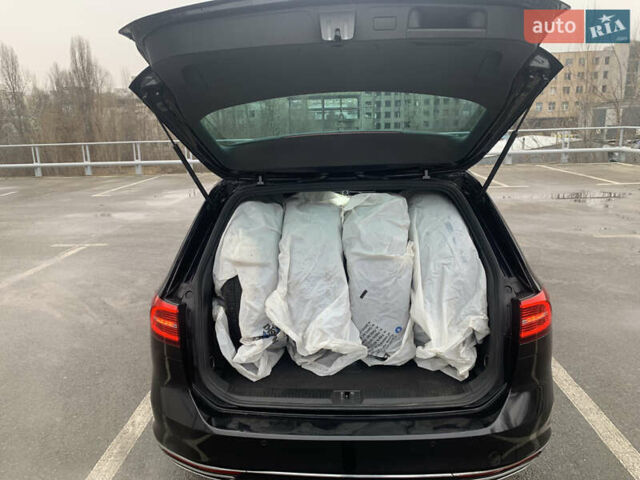 Черный Фольксваген Пассат, объемом двигателя 1.4 л и пробегом 340 тыс. км за 16500 $, фото 31 на Automoto.ua