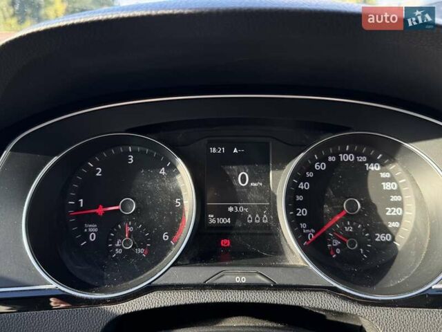 Черный Фольксваген Пассат, объемом двигателя 1.6 л и пробегом 361 тыс. км за 12000 $, фото 15 на Automoto.ua