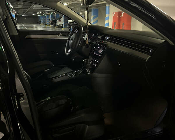 Чорний Фольксваген Пассат, об'ємом двигуна 2 л та пробігом 218 тис. км за 19500 $, фото 20 на Automoto.ua