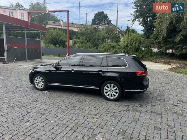 Чорний Фольксваген Пассат, об'ємом двигуна 1.6 л та пробігом 240 тис. км за 10700 $, фото 14 на Automoto.ua