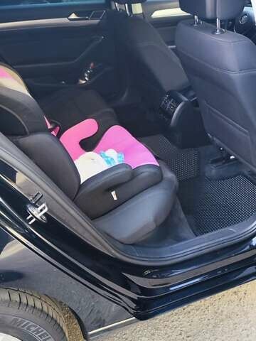 Чорний Фольксваген Пассат, об'ємом двигуна 1.97 л та пробігом 236 тис. км за 14300 $, фото 10 на Automoto.ua