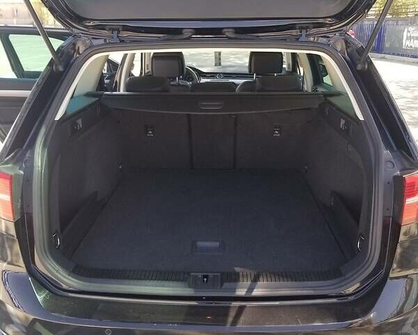 Черный Фольксваген Пассат, объемом двигателя 2 л и пробегом 206 тыс. км за 16300 $, фото 34 на Automoto.ua