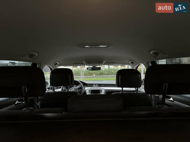 Черный Фольксваген Пассат, объемом двигателя 1.6 л и пробегом 325 тыс. км за 12600 $, фото 47 на Automoto.ua