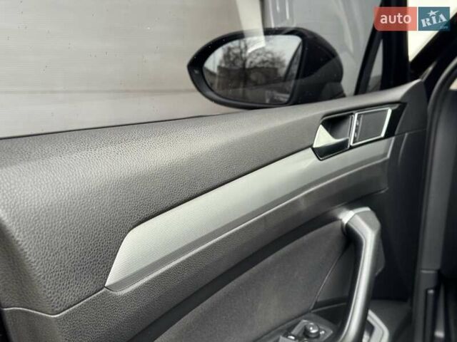 Черный Фольксваген Пассат, объемом двигателя 2 л и пробегом 292 тыс. км за 13900 $, фото 48 на Automoto.ua