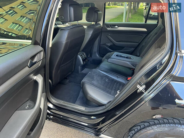 Чорний Фольксваген Пассат, об'ємом двигуна 2 л та пробігом 313 тис. км за 14600 $, фото 23 на Automoto.ua